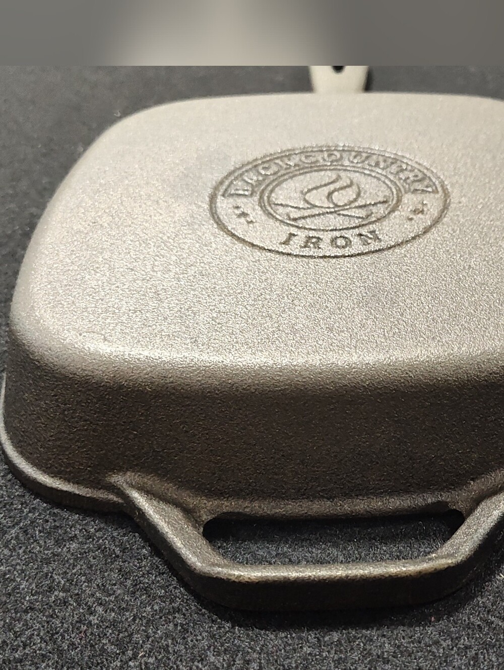 Backcountry Iron Cast Iron 8" Medium Square Grill Pan W/Assist Handle - Seasoned - Picture 6 of 12